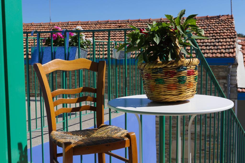 To Konatzi Tis Marikas Tzai Tou Yianni Guest House Kato Drys Eksteriør bilde